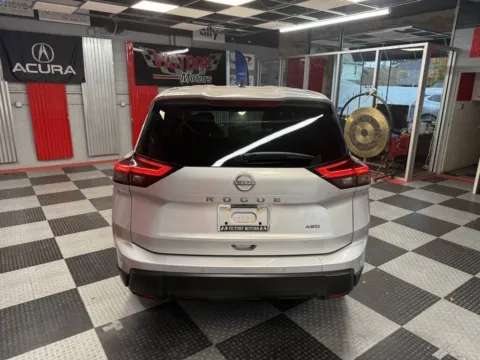 More photos of 2024 Nissan Rogue S AWD 4dr Crossover at Victory Motors Royal Oak, MI
