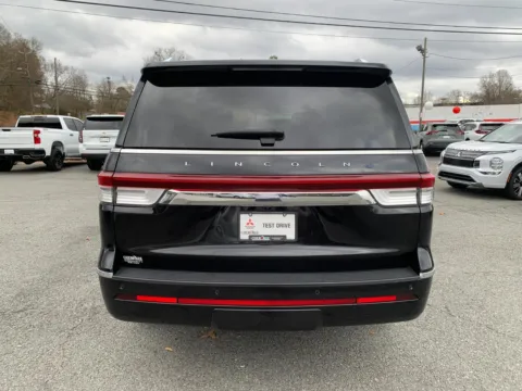 More photos of 2024 Lincoln Navigator L Premiere at Cherokee Mitsubishi, GA