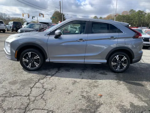 More photos of 2026 Mitsubishi Eclipse Cross SEL at Cherokee Mitsubishi, GA