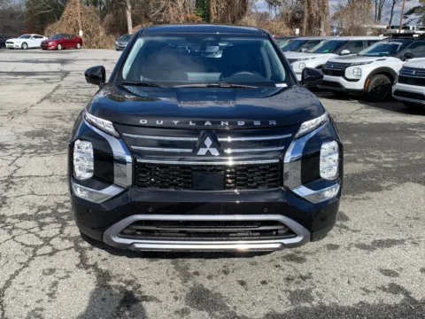 More photos of 2025 Mitsubishi Outlander SE at Cherokee Mitsubishi, GA