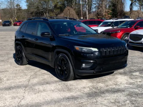 Black 2019 Jeep Cherokee Altitude for sale in Canton, GA