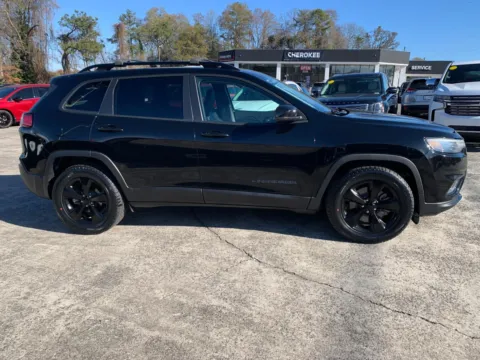 Photos of 2019 Jeep Cherokee Altitude for sale in Canton, GA at Cherokee Mitsubishi