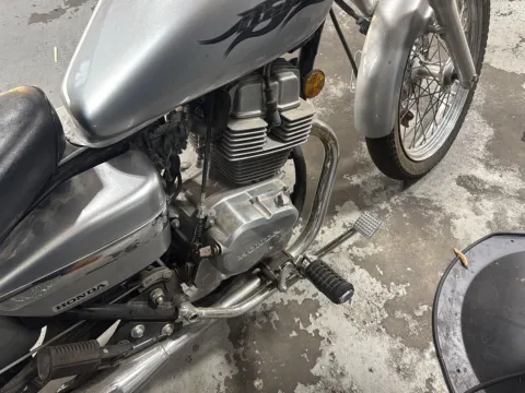 More photos of 2008 HONDA REBEL 250 at Cherokee Mitsubishi, GA