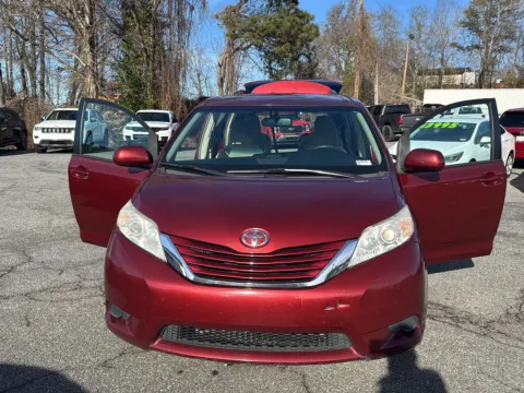 Photos of 2017 Toyota Sienna LE for sale in Canton, GA at Cherokee Mitsubishi