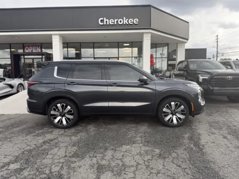 Photos of 2026 Mitsubishi Outlander Black Edition for sale in Canton, GA at Cherokee Mitsubishi