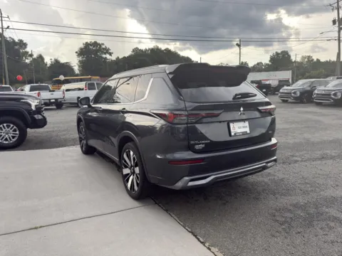 More photos of 2026 Mitsubishi Outlander Black Edition at Cherokee Mitsubishi, GA