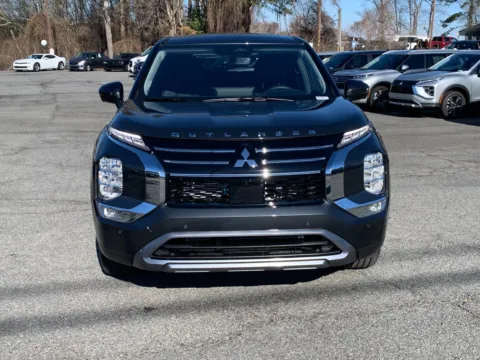 More photos of 2026 Mitsubishi Outlander SE at Cherokee Mitsubishi, GA