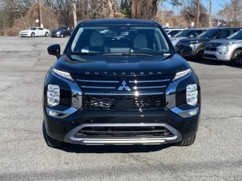 More photos of 2026 Mitsubishi Outlander SE at Cherokee Mitsubishi, GA