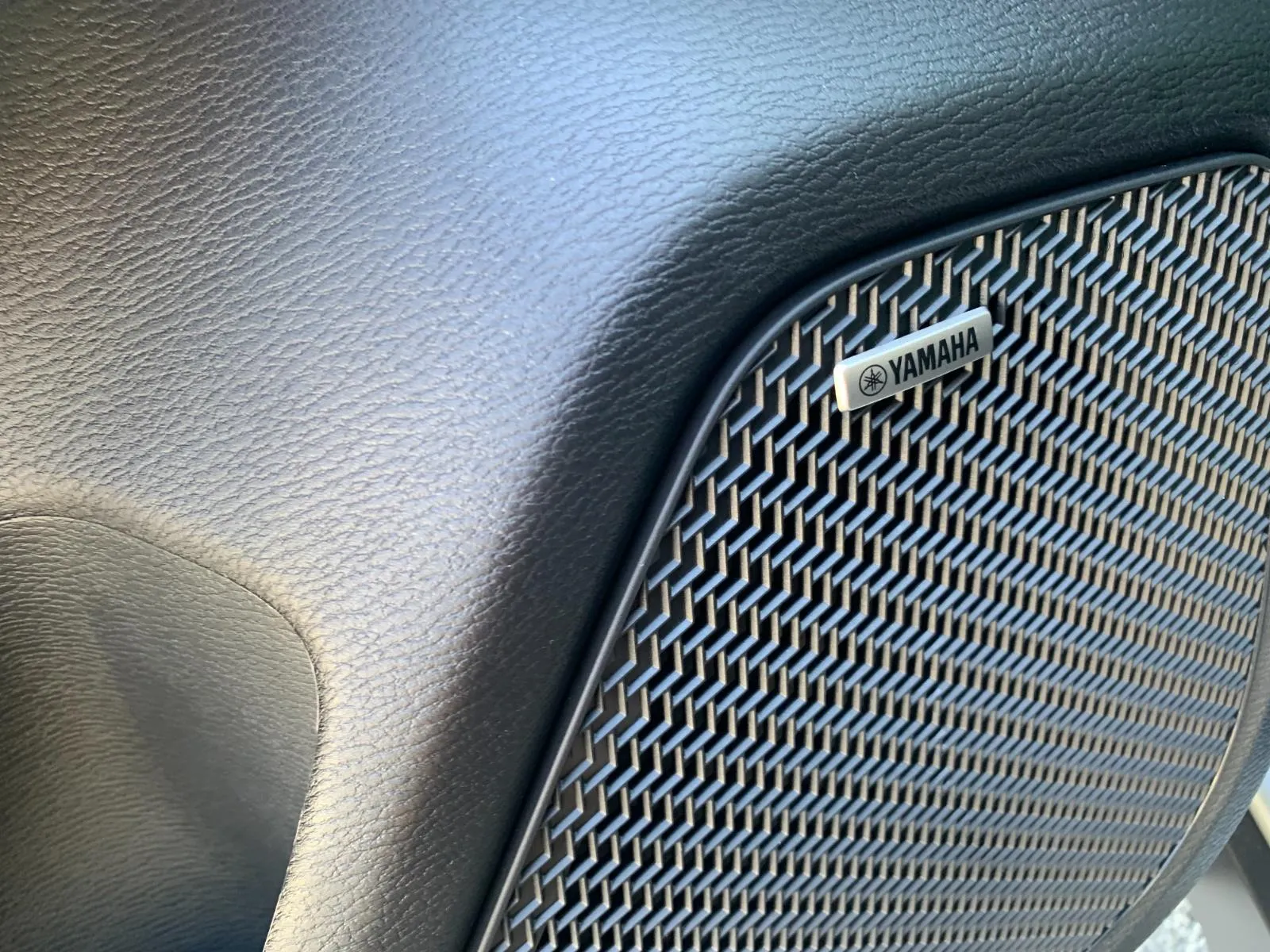 2026 Mitsubishi Outlander SEL - Photo 11