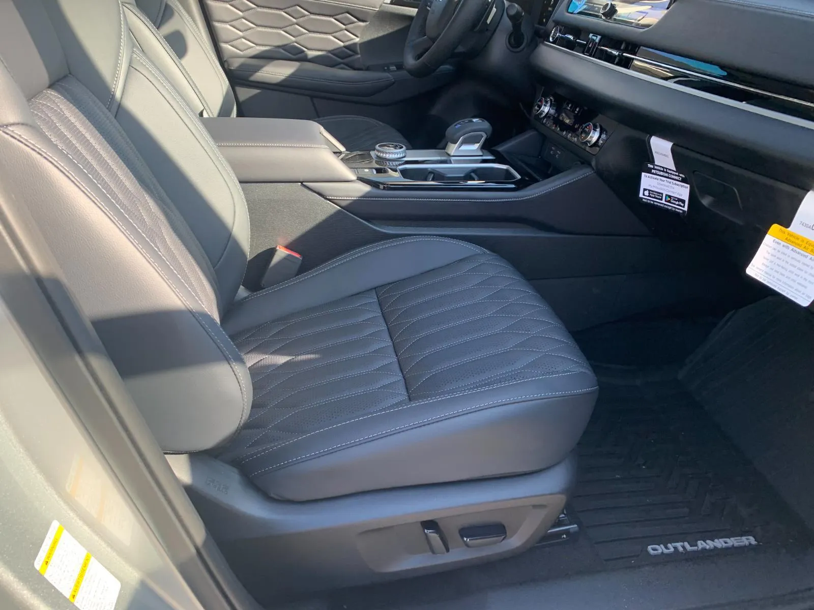 2026 Mitsubishi Outlander SEL - Photo 26