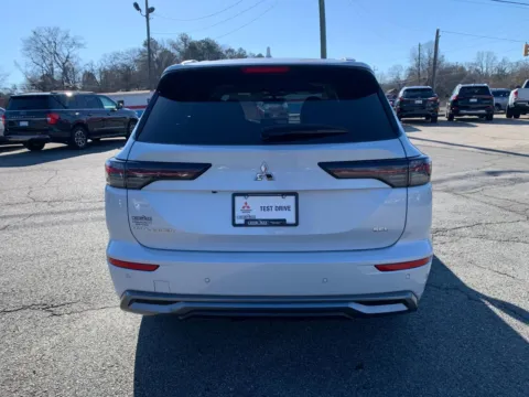 Another view of 2026 Mitsubishi Outlander SEL for sale in Canton, GA at Cherokee Mitsubishi