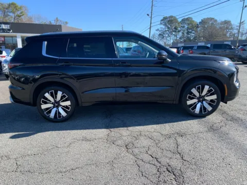 Photos of 2026 Mitsubishi Outlander SEL for sale in Canton, GA at Cherokee Mitsubishi