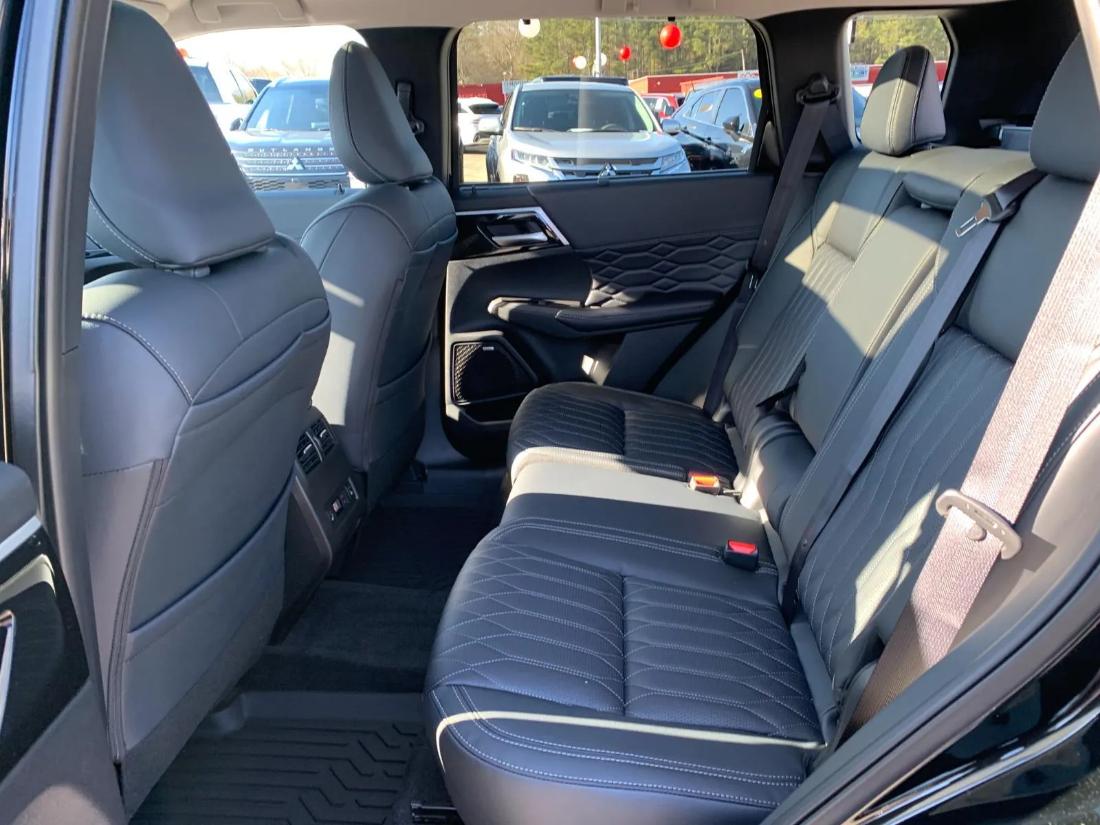 2026 Mitsubishi Outlander SEL - Photo 21