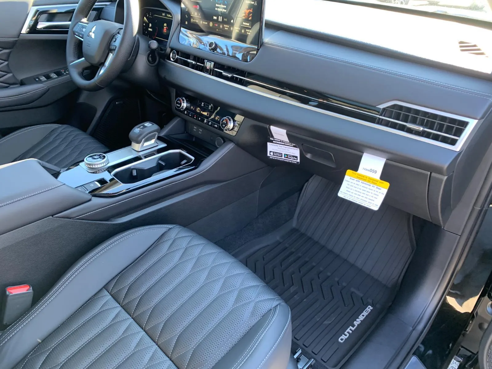 2026 Mitsubishi Outlander SEL - Photo 27