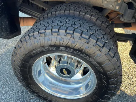 More photos of 2017 Chevrolet Silverado 3500HD High Country at Cherokee Mitsubishi, GA