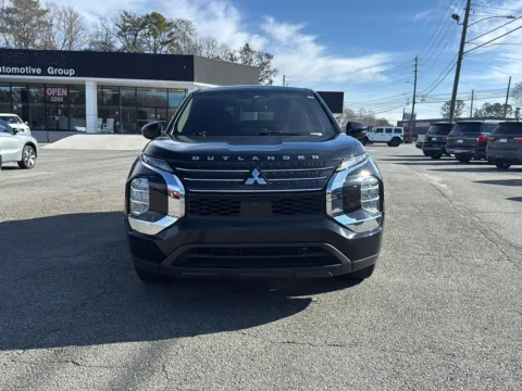 Black 2023 Mitsubishi Outlander ES for sale in Canton, GA