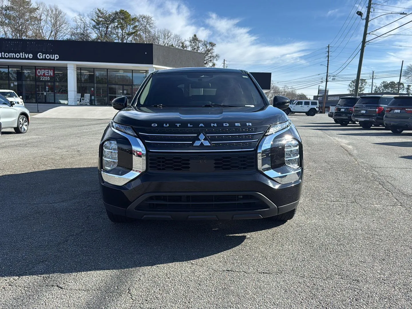 Black 2023 Mitsubishi Outlander ES for sale in Canton, GA