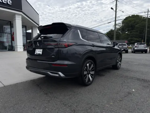 More photos of 2026 Mitsubishi Outlander SEL at Cherokee Mitsubishi, GA