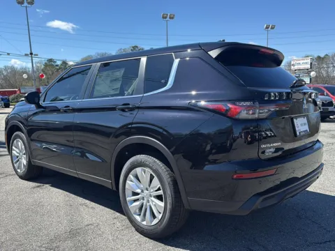 Another view of 2026 Mitsubishi Outlander ES for sale in Canton, GA at Cherokee Mitsubishi