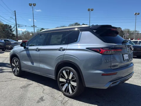 Another view of 2026 Mitsubishi Outlander SEL for sale in Canton, GA at Cherokee Mitsubishi