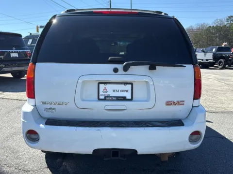 More photos of 2008 GMC Envoy SLE2 at Cherokee Mitsubishi, GA
