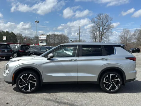 Photos of 2022 MITSUBISHI OUTLANDER for sale in Canton, GA at Cherokee Mitsubishi