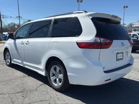 Another view of 2018 TOYOTA SIENNA for sale in Canton, GA at Cherokee Mitsubishi
