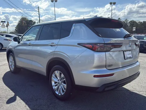 Another view of 2026 Mitsubishi Outlander ES for sale in Canton, GA at Cherokee Mitsubishi
