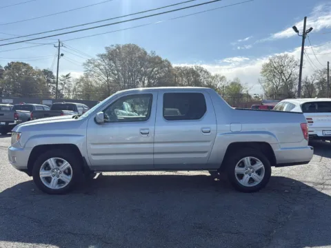 More photos of 2009 Honda Ridgeline RTL at Cherokee Mitsubishi, GA