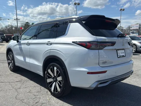 Another view of 2026 Mitsubishi Outlander SEL for sale in Canton, GA at Cherokee Mitsubishi