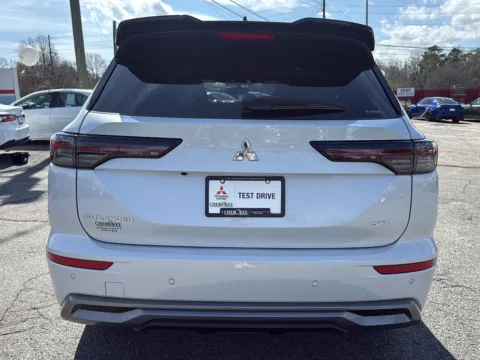 More photos of 2026 Mitsubishi Outlander SEL at Cherokee Mitsubishi, GA