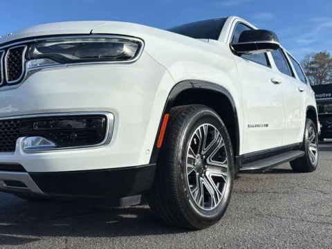 More photos of 2024 Jeep Wagoneer Series II at Cherokee Mitsubishi, GA