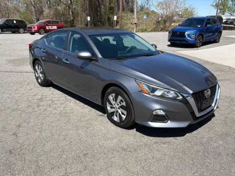 Photos of 2020 Nissan Altima 2.5 S for sale in Canton, GA at Cherokee Mitsubishi