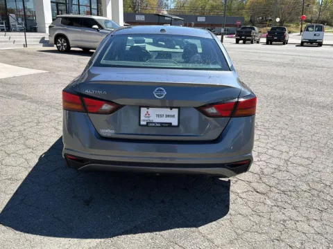 More photos of 2020 Nissan Altima 2.5 S at Cherokee Mitsubishi, GA