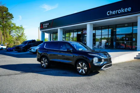 Black 2026 Mitsubishi Outlander SE for sale in Canton, GA