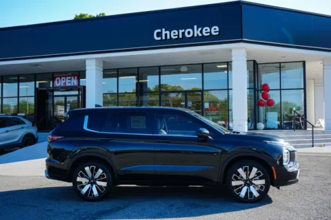 Photos of 2026 Mitsubishi Outlander SE for sale in Canton, GA at Cherokee Mitsubishi