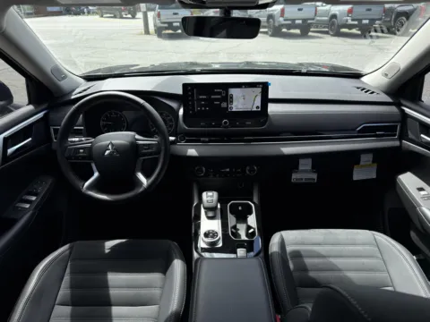 More photos of 2026 Mitsubishi Outlander SE at Cherokee Mitsubishi, GA