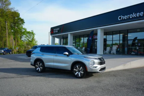 Silver 2026 Mitsubishi Outlander SE for sale in Canton, GA