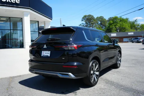 More photos of 2026 Mitsubishi Outlander SE at Cherokee Mitsubishi, GA
