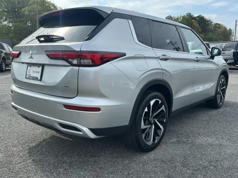 Another view of 2024 Mitsubishi Outlander SE for sale in Canton, GA at Cherokee Mitsubishi