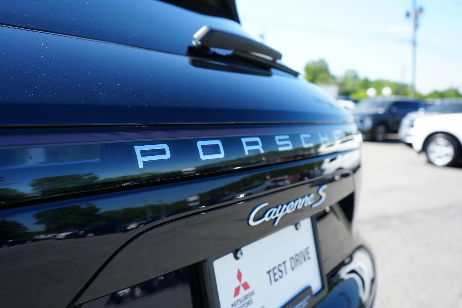 2021 Porsche Cayenne S - Photo 16