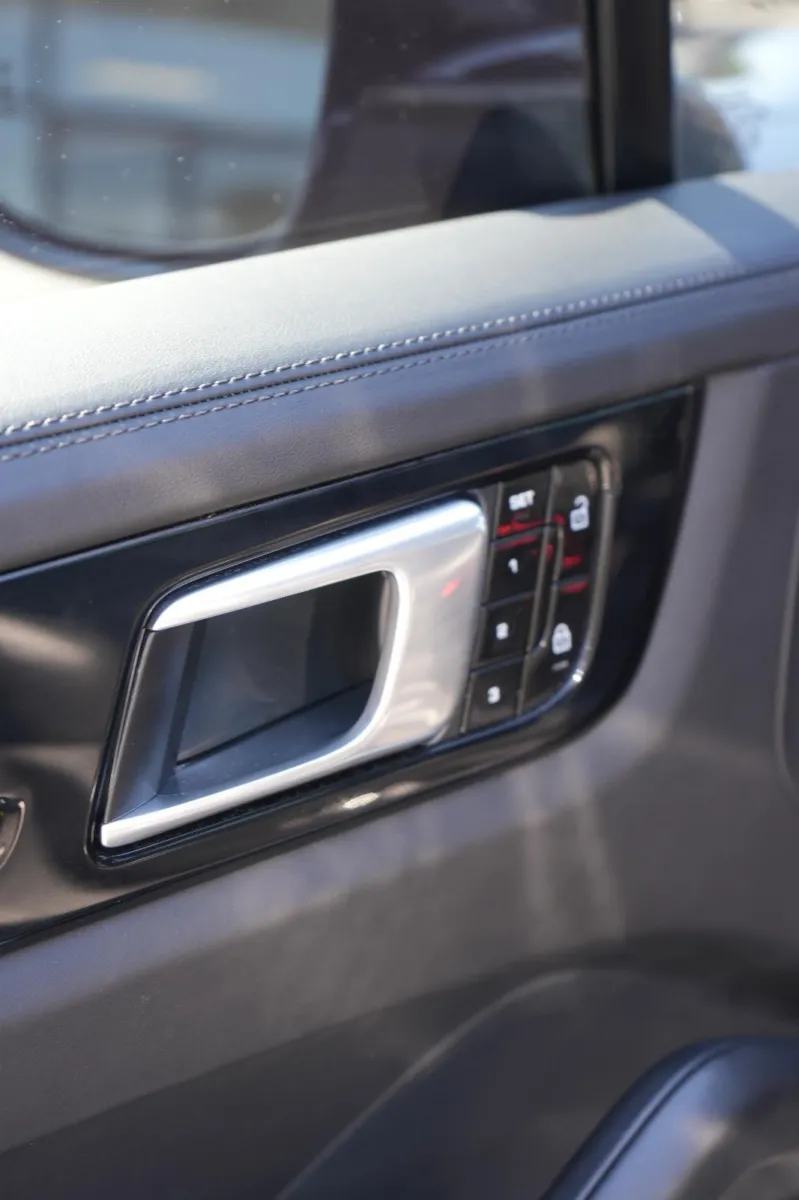 2021 Porsche Cayenne S - Photo 45