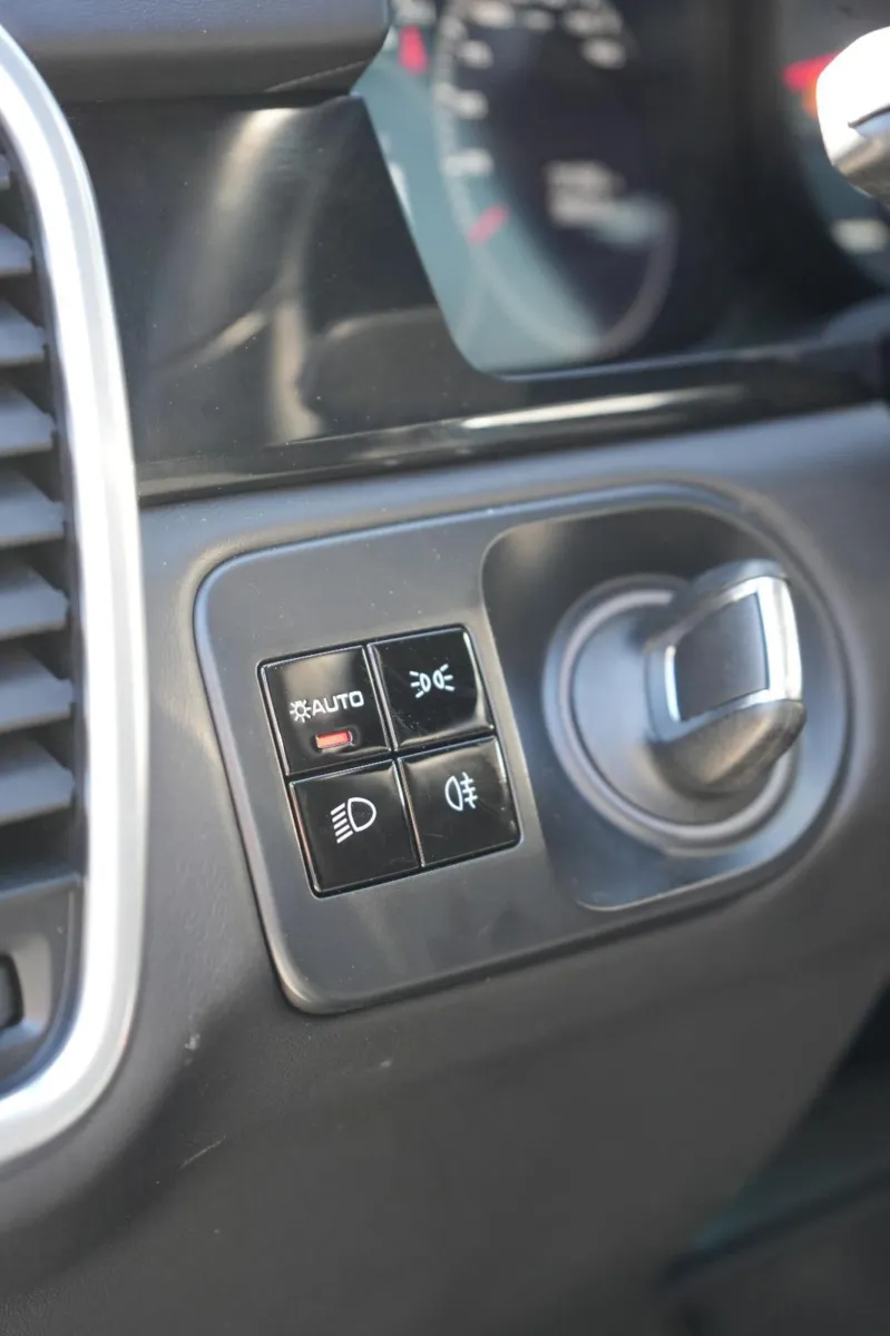 2021 Porsche Cayenne S - Photo 46