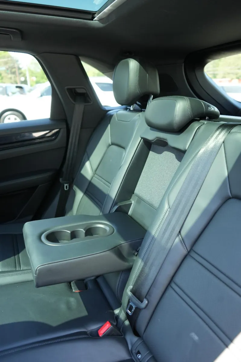 2021 Porsche Cayenne S - Photo 69