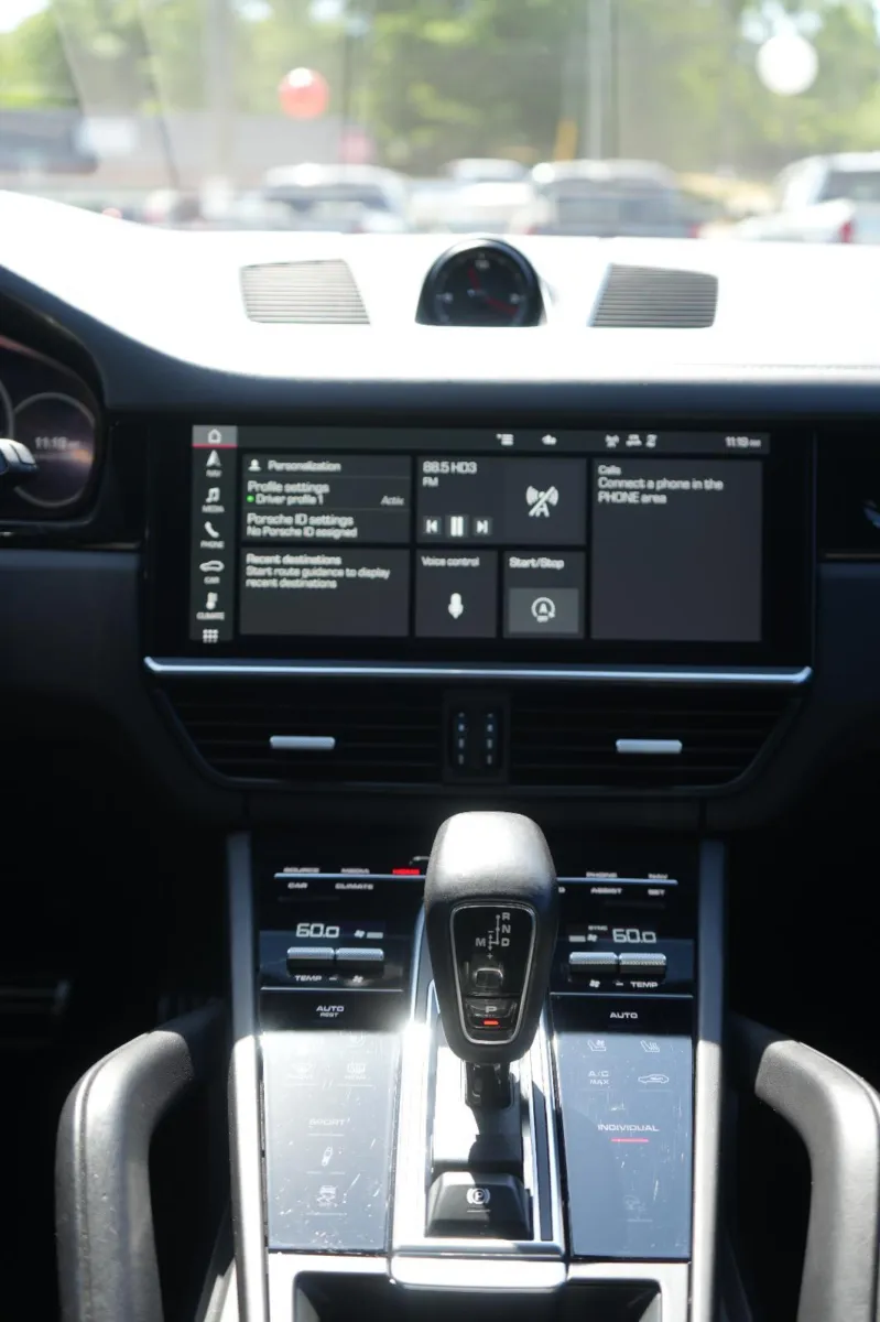 2021 Porsche Cayenne S - Photo 75