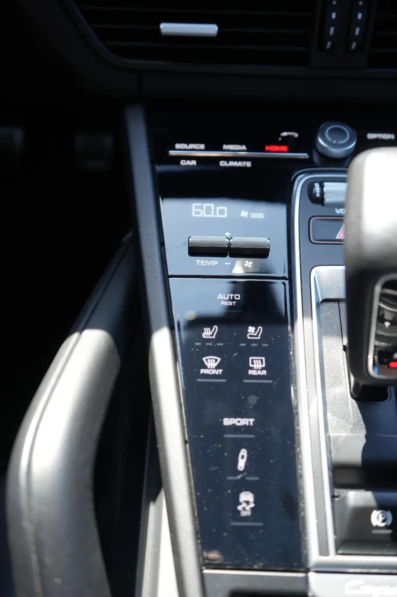 2021 Porsche Cayenne S - Photo 76