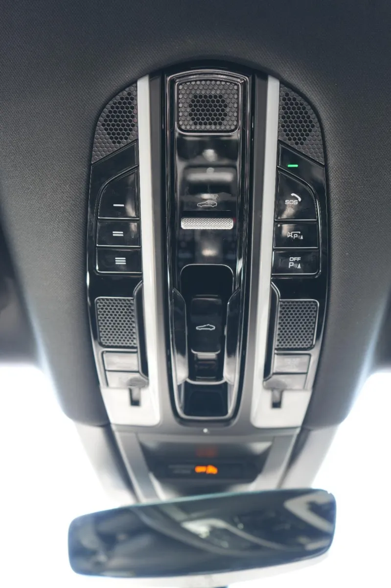 2021 Porsche Cayenne S - Photo 81