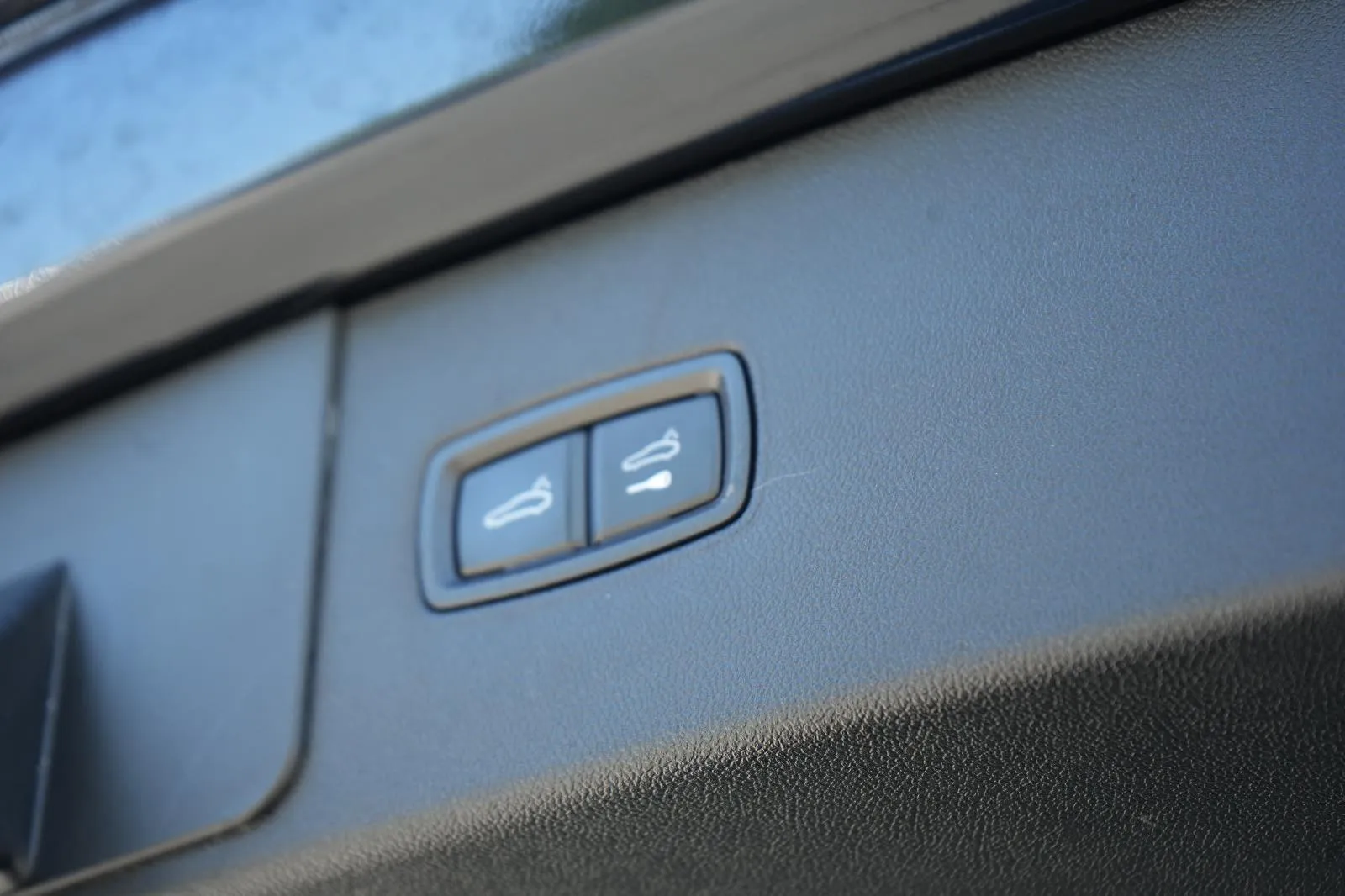2021 Porsche Cayenne S - Photo 91