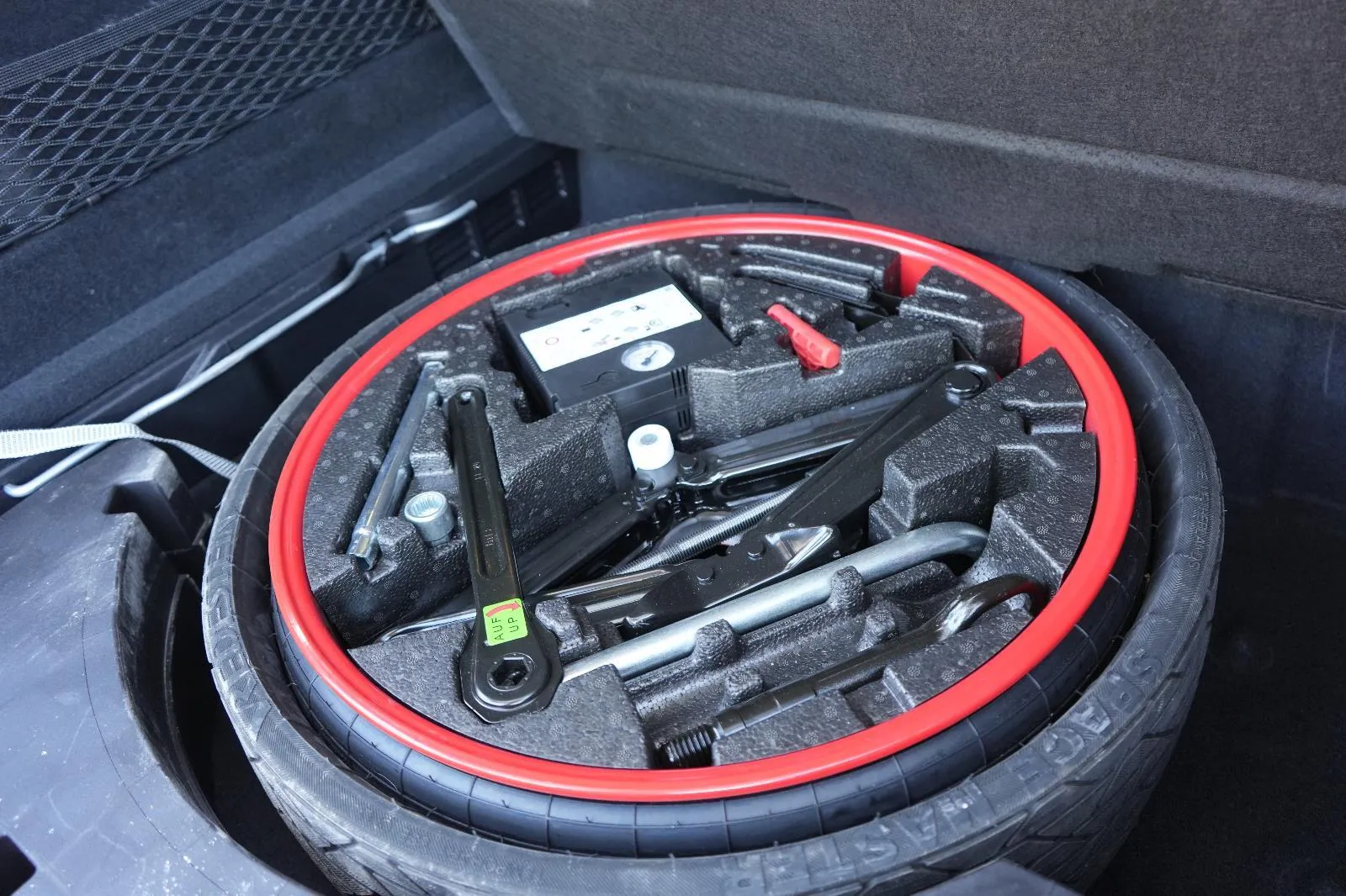 2021 Porsche Cayenne S - Photo 96