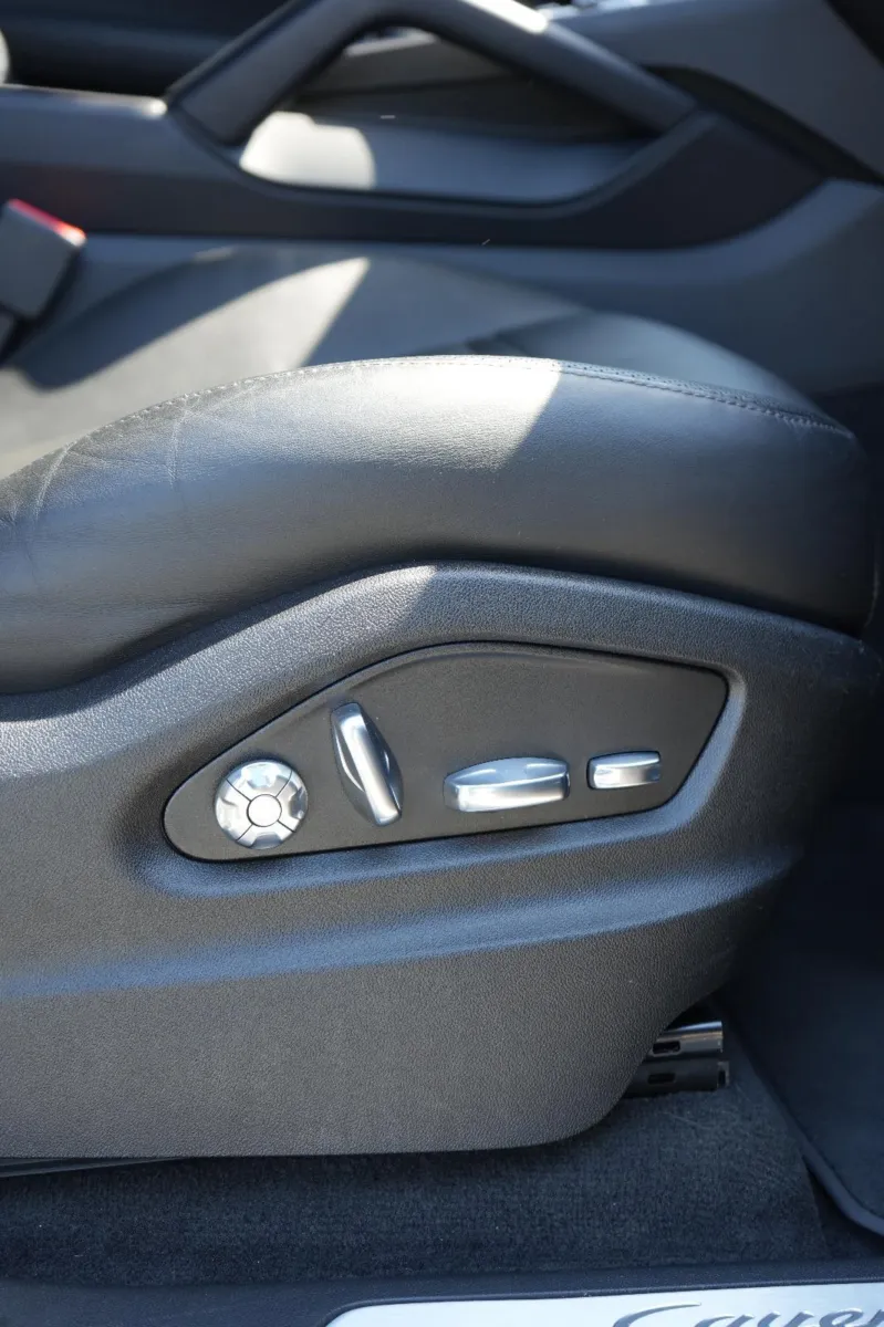 2021 Porsche Cayenne S - Photo 99